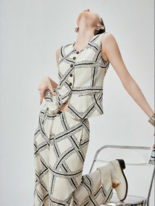 XIAODADEHUA | Vintage Print Fashionable Straight Leg Pants Two-Piece Set