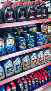 Nhớt Motul 7000 (mẩu mới) xe số / côn tay 10W40 dung tích 1L - Nhớt Pháp - Chính Hãng - Bốc Máy