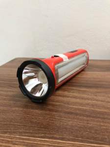 Đèn pin cầm tay KN4316