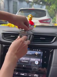 Giá Đỡ Điện Thoại Di Động Nissan Qashqai/X-Trail 2014-2022 Sạc Nhanh Trên Ô Tô Phụ Kiện MagSafe Đa Năng Cao Su Đen Có Thể Xoay Được