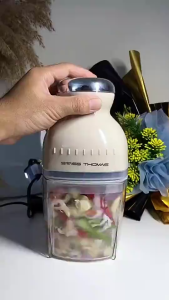 <LazMall> Swiss Thomas Capsule Cutter Spin Food Chopper Blender Grinder Mixer Mincer Masher Juicer Food Processor (900ml)