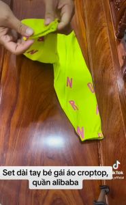 [10-22kg]Bộ dài tay cho bé gái áo croptop quần thể thao vải cotton 4 chiều Jenniekids J579