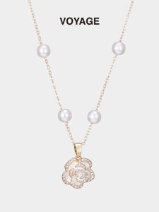 Pearl Camellia Necklace Womens Style Luxury Minimalist Clavicle Chain High-End Design Sensation Jewelry Accessory Neck Chain