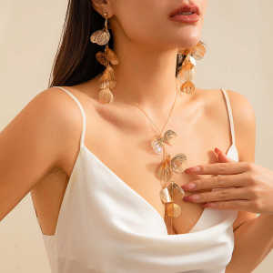 New Fashion Small Leaf Ginkgo Tassel Necklace Cool Sweet Style Design Sense Retro Pull Ring Bracelet Jewelry Alloy Snake Bone Chain