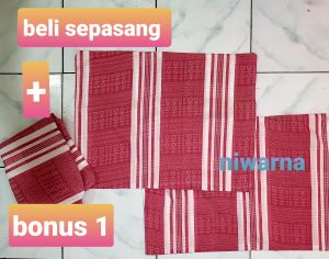 Urung kasur kapuk siap pakai bonus 1 beragam motif dan coraknya yang berukuran besar Uk 40 cm x 60 cm