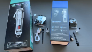 ตัดผมไฟฟ้าไร้สาย พร้อมจอแสดงผลพลังงาน LCD เครอื่งตัดผมไร้สาย สำหรับผู้ชาย บัตตาเลี่ยนไรสาย Hair Clipper