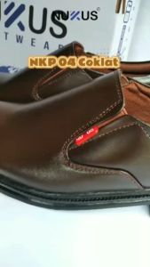 Sepatu Pantofel Pria Formal Coklat Kulit Nukus Sapi - NKP 04