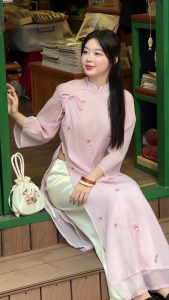 Áo dài cách tân nữ chất vải tơ thêu hoa thiết kế dáng suông 4 tà tay lửng Minh Châu Miều Est.2013