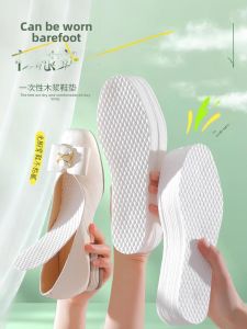 Disposable Shoe Insoles for Men and Women Sweat Absorbent Odor Resistant Breathable Ultra-Thin Slip-On Summer Shoe Soles