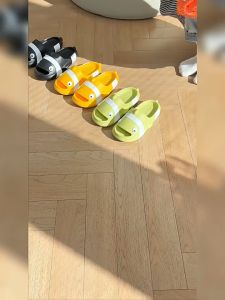 Sandal Wanita Ikan Kecil Lucu Baru 2024 Sandal Pasangan Anti-selip Furnitur Dalam Ruangan