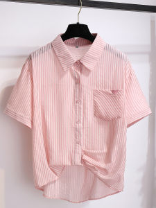 เสื้อเชิ้ตผ้าชีฟองลินินลายทางสีชมพู ทรงหลวม แขนสั้น ทรงหลวม สไตล์เกาหลี สำหรับผู้หญิง ฤดูร้อน 2023 ใหม่ เสื้อผ้าทำงาน ความยาวปกติ