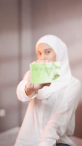 RDL Cucumber Brightening Soap - Sabun Cuci Muka Mentimun Untuk Kulit Wajah Kombinasi Berminyak Kering 135gr