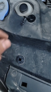 กิ๊บรถยนต์ Toyota โตโยต้า 100 ชิ้น กิ๊บล็อครถยนต์ กิ๊บกันชน กิ๊บ ซุ้มล้อ หมุดรถ หมุดรถยนต์ กิ๊บล็อค กิ๊บซุ้มล้อ