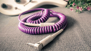 KAWES Coiled Curly Cord  Electric Guitar Cable Braided 1/4 ft Jack 90 Degree TS 6.5mm Audio Mono Cable Bass Electric Box Audio Cable Noise Reduction