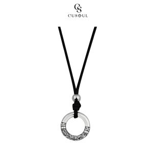 Cusoul จี้เรโทร Xiangyun Ping สร้อยคอสแตนเลสสร้อยคอแฟชั่นแฟนหนุ่ม Kado Pacar เครื่องประดับเครื่องประดับแฟชั่นห่วงนิรภัยสำหรับปีนเขาง่ายสำหรับผู้ชายผู้หญิงแพคเกจของขวัญ