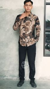 Handara Batik Premium Pria Lengan Panjang Slim Fit Furing - Bayan Suren Krem