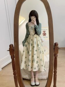 French Floral Print Strapless Dress Womens Autumn High Fashion Long Skirt Two-Piece Set Gentle Style High Waist Midi Dress