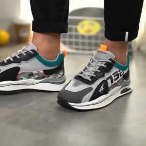 Sepatu Pria Casual Sneakers Fashion OOTD Hangout Kuliah Kerja Travel Sepatu Cowok Modis