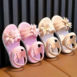 Giày sandan bé gái quai ngang đính hoa nổi chất liệu mềm nhẹ thoải mái di chuyển LADISO - TT486