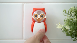 Flipper Owl Toothbrush Cover/Holder with Timer
