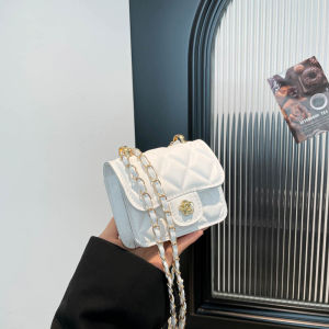 กระเป๋าสะพายข้างทรงสี่เหลี่ยมเล็กพร้อมโซ่ระดับไฮเอนด์สำหรับผู้หญิง ความจุขนาดใหญ่ กระเป๋าสะพายข้างแบบสะพายข้าง กระเป๋าสะพายไหล่เดียว สไตล์แฟชั่น