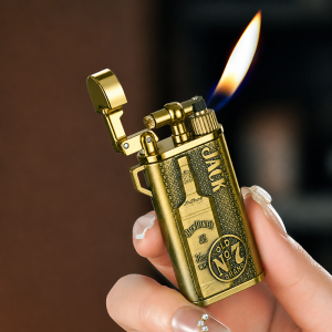 Bật lửa Chief gas đá rảnh tay hình chai JACK - xài gas