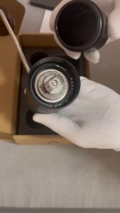 High Precision Coffee Grinder: A Must-Have for Coffee Enthusiasts