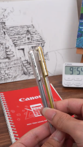 Bút nhũ Pentel Hybrid Roller K108 ngòi 0.8mm nhanh khô không lem nhoè 3 màu mực (Vàng Bạc Trắng)