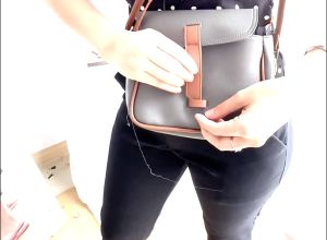 NEW - Tas Selempang Wanita Bahan Premium Terbaru - Tas Slingbag Wanita Viral Kekinian - Satu ruang Bisa COD - Tas Wanita TERBARU 2023 FREE GANTUNGAN