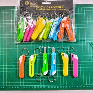 12 pcs gantungan kunci cutter mini serba guna