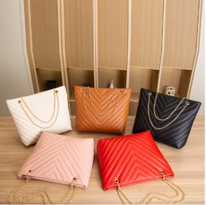 Hype Fashion 🌈 Ready Stock 🌈 2023 Korean Womens large chain tote bag  V pattern embroidery thread shoulder summer and autumn new shopping bag