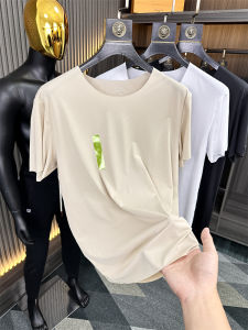 เสื้อยืดแขนสั้นผ้าไหมน้ําแข็งสีบริสุทธิ์สําหรับผู้ชายเสื้อคอกลมฤดูร้อนบางน้ําหนักเบาพร้อมสไตล์ยอดนิยมของเยาวชน