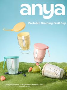 anya | Portable Antibacterial Food Grade Sealable Fruit Cup with Fork
