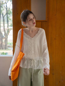 Gentle Elegant V-Neck Long Sleeve Lace Hollow Knit Top