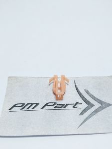 Klip kancing cover interior dashboard mobil Suzuki ( isi 10 pcs)