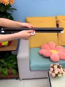 SG Stock Sunshade Blackout Curtain Roller Blind With Suction Cups For Windows And Car