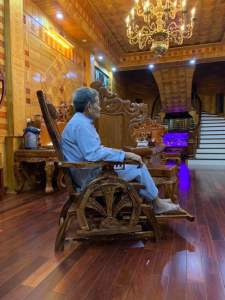 ghế lười đu đưa gỗ Cẩm mẫu thiên nga