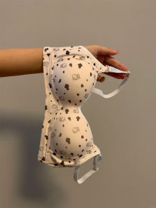 ชุดชั้นในไร้รอยต่อสําหรับเด็กผู้หญิงบาง ฤดูร้อน แมวป้องกันการหย่อนคล้อย ดีไซน์ บราใส่สบายสําหรับนักเรียนวัยรุ่น  บรา 3/4 ถ้วย