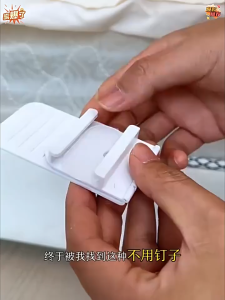 【super_pro】อุปกรณ์ยึดผ้าปูที่นอน รัดมุมเตียง ปรับมุมได้ ปุ่มล็อคที่มองไม่เห็น การออกแบบฟันกันลื่น