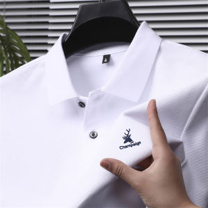 ผ้าฝ้าย 100 คุณภาพสูงเสื้อโปโลผู้ชายแฟชั่นกวางปักแขนสั้นฤดูร้อนประณีตเสื้อยืดแนวโน้ม Casual Menswear