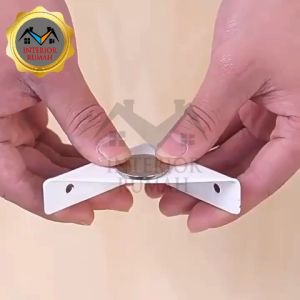 Siku Corner Segitiga Bracket Siku Segitiga Braket Sudut ukuran 65mm x 92mm