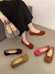 Soft Bottom Velvet Surface Single Shoes Korean Style Pig Foot Slip-On Shoes Low Heel Daily Wear Comfortable Fashion Footwear