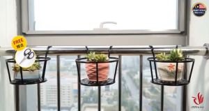 Metal Hanging Flower Stand Vase Pot Rack Garden Flower Pot Hanger Balcony Window Decoration Rak Bunga Gantung