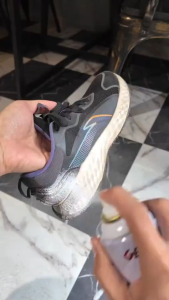 Combo] Xịt Bọt Tuyết Làm Sạch Giày Sneaker–Tẩy Trắng Siêu NhanhĐánh Bay Vết Bẩn An Toàn Da Giày