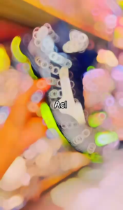 SEPATU VOLI PRIA MIZUNO WAVE VOLTAGE MID / SPATU VOLLY BALL COWOK DEWASA TERLARIS / SEAPATU VOLY BAL COWO / SPORT VOLLI PUTRA MODEL SEKARANG / SEPATU OLAHRAGA SPORT VOLEY CWOK OLAHRAGA POLLY / SEPATU FOLLY CWO HITAM