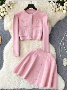 Bộ Ngắn Dệt Kim Sang Trọng Dành Cho Nữ Thời Trang Sành Điệu Phong Cách Cổ Điển Chiều Dài Nửa Đầu Váy Và Áo Khoác Cardigan Bộ Đồ Hai Mảnh Trang Phục Mùa Thu