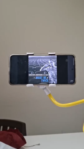 H78 HOLDER JEPIT HP FLEXSIBLE ORI 100% Stand Handphone Lazy Pod Arm Tripod Desk Meja Klip Lazypod Portable KUAT KOKOH MENAHAN PENYANGGAH FLEXSIBEL  1. Kuat dan kokoh menahan handphone 2. Berbahan besi DAN ABS dan lentur sehingga tidak mudah patah handphon