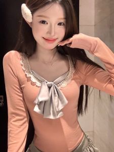 GUZILIAN | เสื้อยืดคอกว้างแขนยาวลายผีเสื้อสำหรับผู้หญิงในฤดูใบไม้ผลิและฤดูใบไม้ร่วง ทรงเข้ารูป เสื้อชั้นในทรงสั้น Pure Desire