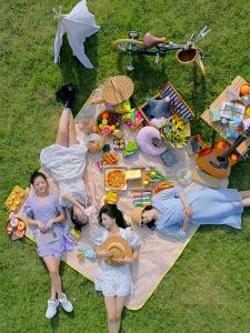 เสื่อปิคนิค พร้อมส่ง เสื่อปิกนิก เสื่อพับได้ เสื่อชายหาด เสื่อพกพา กันน้ำ อุปกรณ์แคมป์ปิ้ง