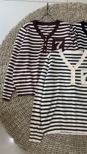 Atasan Unik Seven Import: Bahan Berkualitas Tinggi & Desain Fashionable